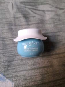Dot &amp; Key 72HR Hydrating Gel Moisturizer