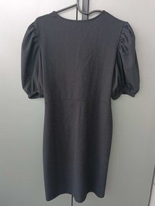 Chic Black Puff Sleeve Dress
