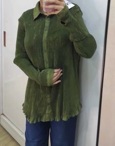ZARA Green Pleated Long Sleeve Top