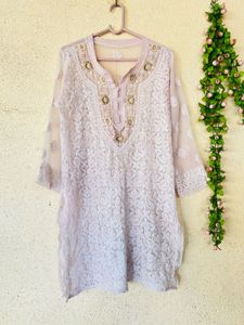 Elegant Chikankari Kurta