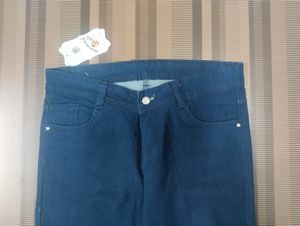 Knee Cut Women Denim Jeans