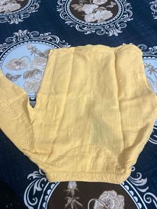 Cute Yellow Top &amp; Jeans Set