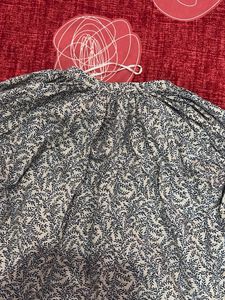 H&amp;M Printed Blouse