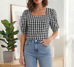 Houndstooth Puff Sleeve Top