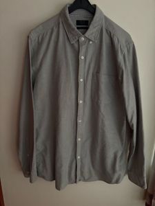 Men's Grey Button-Down Shirt