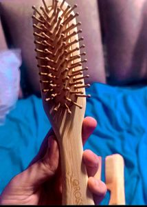 Wooden Handle Hair Brush