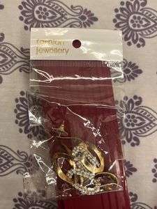 Ethnic And Western Gold Diamond Earrings