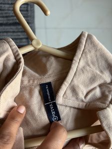 Yale Sleeveless Hoodie Top