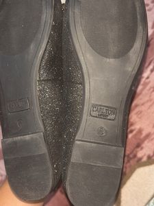 Carlton London Black Ballet Flats