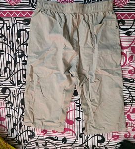 3-4th Khaki Cropped Jogger Pants