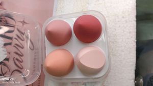 Set of 4 Makeup Sponges