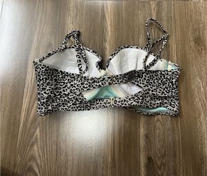 Set Of 2 Bikini Tops