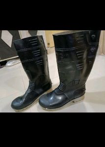 Black Rubber Work Boots