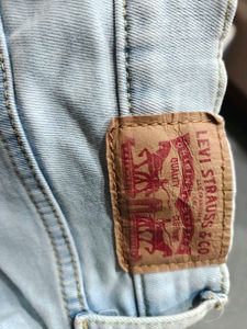 Light Wash Denim Jeans