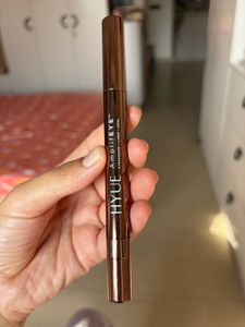 HYUE AmplifEYE Eyeshadow Liner Kohl