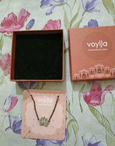 voylla mangalsutra bracelet
