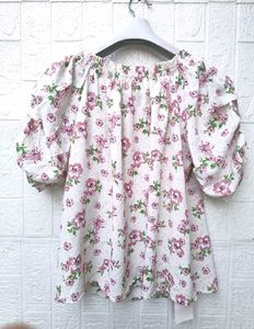 New with tag Korean Floral Puff Sleeve Top