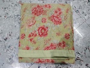 Vintage Floral Quilt Blanket doogi &amp; cat