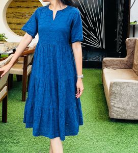 Elegant Blue Tiered Midi Dress