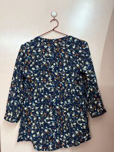 Chic Floral Print Top