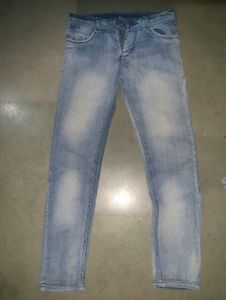 Light Wash Denim Jeans