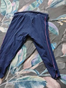 Athletic Leggings with Pink Stripe