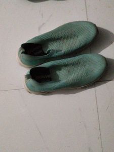 Comfortable Teal Slip-On Sneakers
