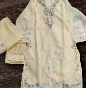 Elegant Embroidered Kurta Set