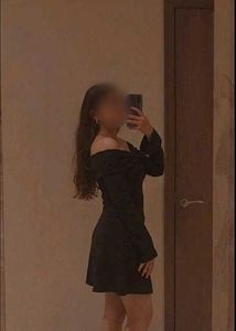 Chic Off-Shoulder Black Dress