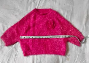 Very Fancy And Cute Woolen Korean Crop Top
