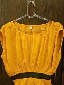 Stylish Yellow Pleated Top with Black Band