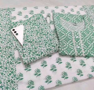 Elegant Green Floral Kurta Set