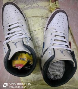 New Basic Sneaker Casual Shoes