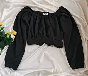 Black Puffed Sleeve Top