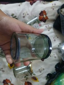Set of 6 Glass Jars with Lids