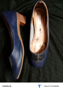 Blue Clarks Belly