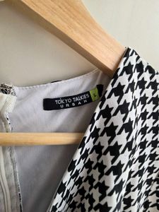 Chic Houndstooth Print V-Neck Dress &amp; Free Gift