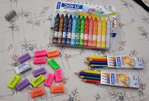 DOMS Wax Crayons &amp; Erasers Set