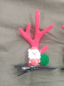 Festive Christmas Hair Clips (Pair)
