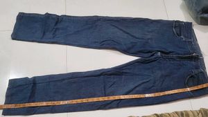 4 men jeans