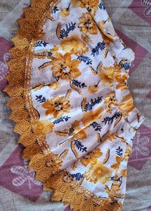 Cute Denim Jeans &amp; Lace Top Set,and 1 skirt