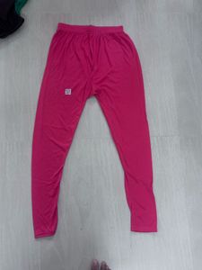 Bundle of 4 Women's leggies