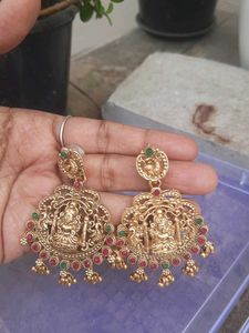 Brand New Semi Bridal Antique Set