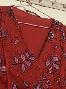 y2kRed Floral Print top