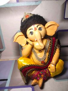 resin Cotting Handcrafted Ganesha Idol