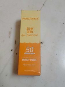 Aqualogica Glow Dewy Gel Sunscreen SPF 50