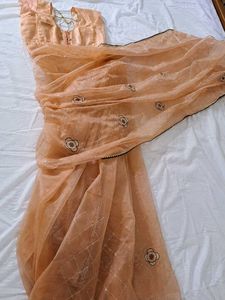 vintage Peach Saree with Blouse🌸