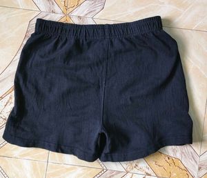 Comfy Black "Los Angeles" Shorts