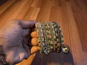 Boho Beaded Bangle Set with cute little hearts ❣️