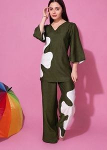 Stylish trendy must-have Olive Green Co-ord set